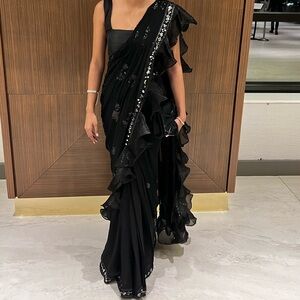 Elegant Black Ruffled Saree